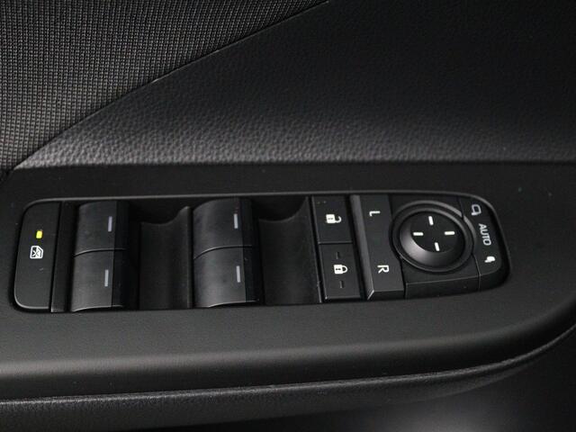 Toyota C-HR 1.8 Hybrid 140 First Edition | Navigatie |