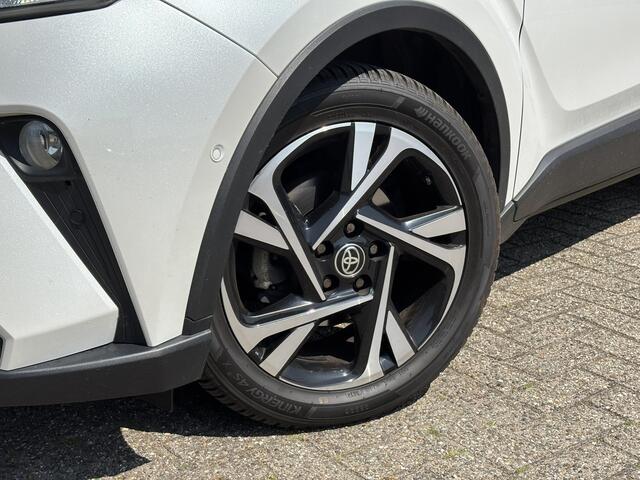 Toyota C-HR 2.0 Hybrid Dynamic / Navi / Applecarplay / Android Auto / Parelmoer / Camera /