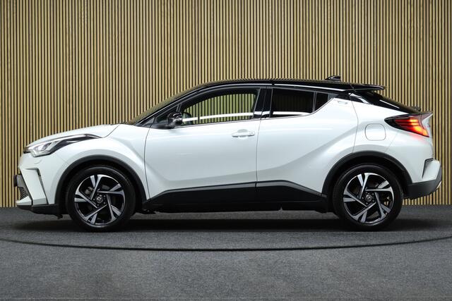 Toyota C-HR 2.0 Hybrid Style | Bi-Tone | Adaptive-cruise | Apple Carplay & Android Auto | Camera | Navigatie | Keyless | Dodehoekdetectie