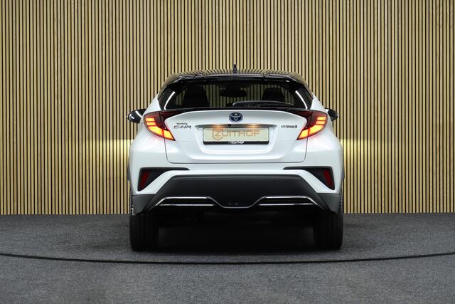 Toyota C-HR 2.0 Hybrid Style | Bi-Tone | Adaptive-cruise | Apple Carplay & Android Auto | Camera | Navigatie | Keyless | Dodehoekdetectie