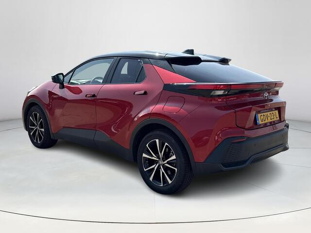 Toyota C-HR 1.8 Hybrid 140 First Edition **NAVIGATIE/ 360 CAMERA/ DODEHOEK DETECTIE/ 36 MAANDEN GARANTIE**