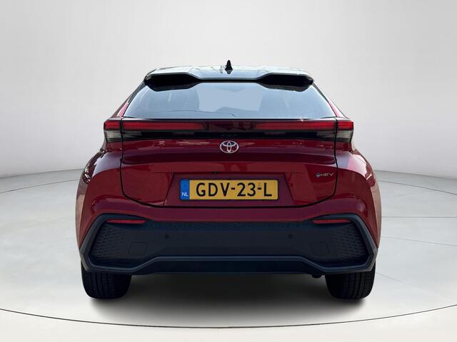 Toyota C-HR 1.8 Hybrid 140 First Edition **NAVIGATIE/ 360 CAMERA/ DODEHOEK DETECTIE/ 36 MAANDEN GARANTIE**
