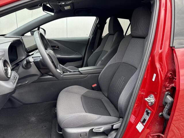 Toyota C-HR 1.8 Hybrid 140 First Edition **NAVIGATIE/ 360 CAMERA/ DODEHOEK DETECTIE/ 36 MAANDEN GARANTIE**