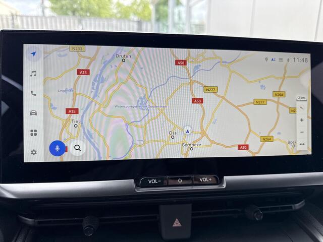 Toyota C-HR 1.8 Hybrid 140 First Edition **NAVIGATIE/ 360 CAMERA/ DODEHOEK DETECTIE/ 36 MAANDEN GARANTIE**