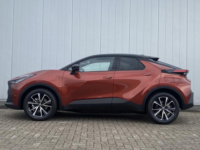 Toyota C-HR 2.0 Plug-in Hybrid 220 Dynamic NIEUW NL Auto Stoel Stuur Verwarming PDC BSM Snel Rijden