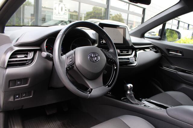 Toyota C-HR 2.0 Hybrid Style Bi-Tone | Rijklaar | Afn. Trekhaak | Apple/Android | Clima | Navi | Cruise | Camera