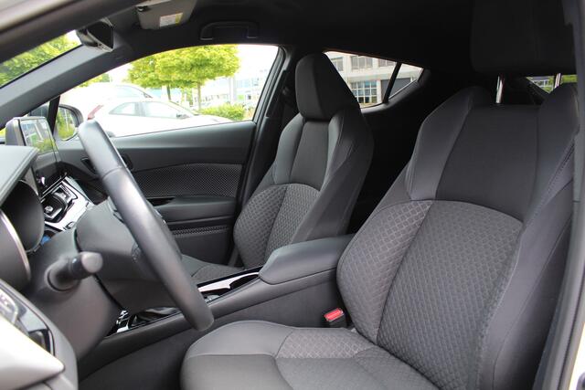 Toyota C-HR 2.0 Hybrid Style Bi-Tone | Rijklaar | Afn. Trekhaak | Apple/Android | Clima | Navi | Cruise | Camera