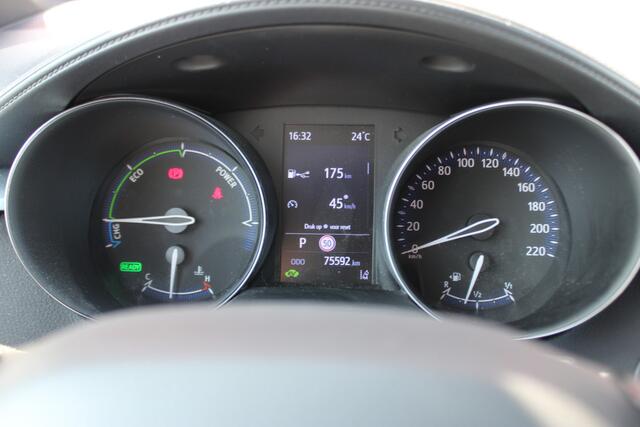 Toyota C-HR 1.8 Hybrid Style Bi Tone *Met Trekhaak!*
