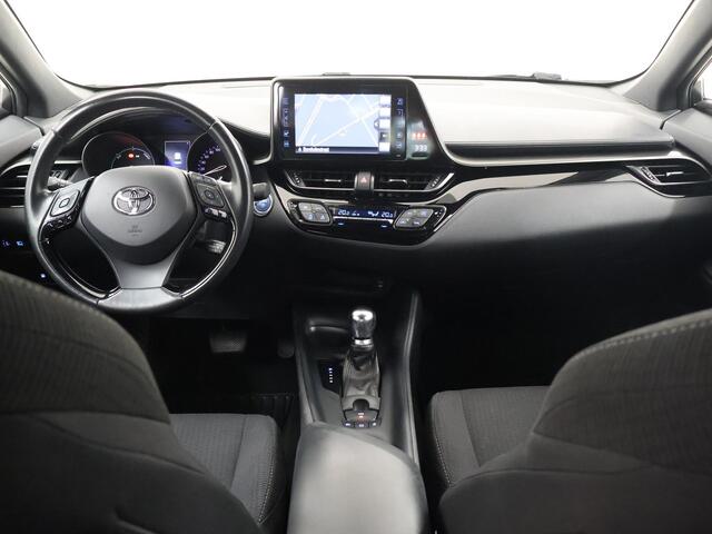 Toyota C-HR 1.8 Hybrid Dynamic | Navigatie | Parkeercamera | Stoelverwarming | Keyless Go |