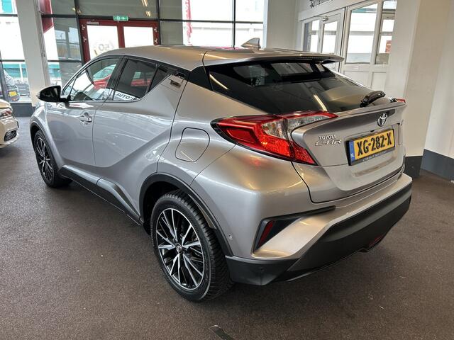 Toyota C-HR 1.8 Hybrid Dynamic | Automaat | Cruise control | Climate control | Achteruitrijcamera | Navigatie | Stoel+Stuurverwarming | Park assist | Bluetooth