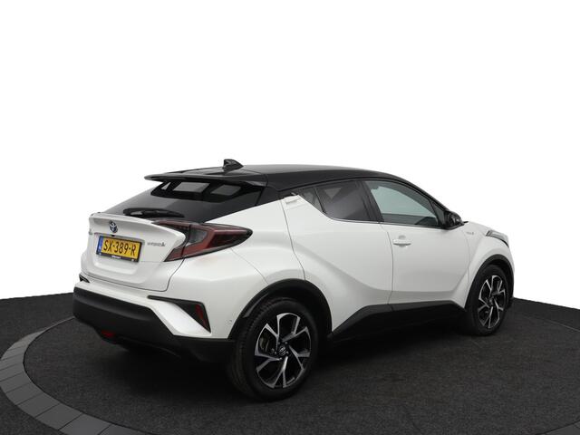 Toyota C-HR 1.8 Hybrid Style Bi-tone| Stoel en stuurverwarming | Parkeercamera | Keyless |