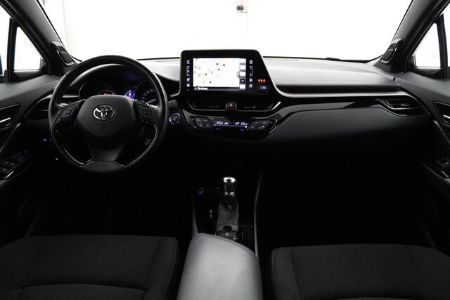 Toyota C-HR 1.8 Hybrid Style Bi-tone| Stoel en stuurverwarming | Parkeercamera | Keyless |