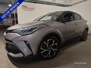 toyota-c-hr-2.0-hybrid-bi-tone