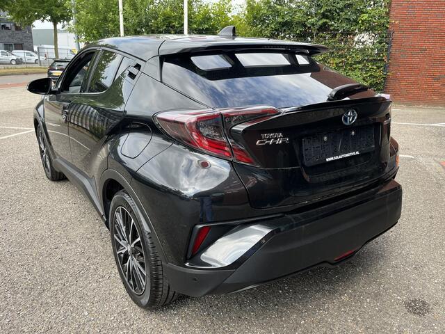 Toyota C-HR 1.8 Hybrid Executive // LED // ADAPTIVE CRUISE // NAVI // CLIMA // CAMERA //