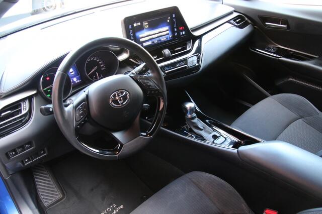 Toyota C-HR 1.8 Hyb. Dyn. Sport