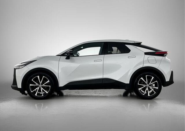 Toyota C-HR 1.8 Hybrid 140 First Edition Limited | Winterpakket | Koplampsproeiers |