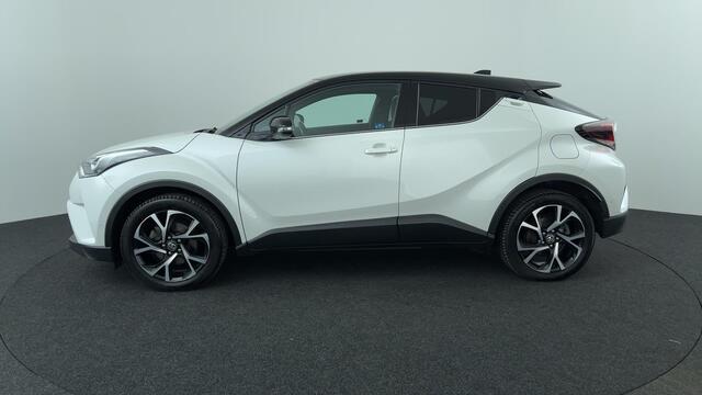 Toyota C-HR 1.2 Bi-Tone Plus