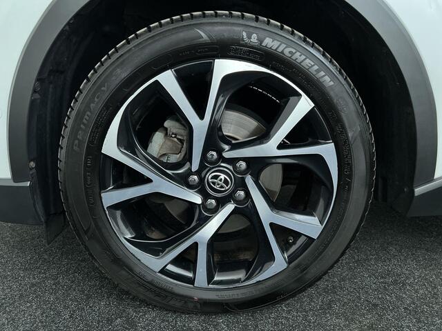 Toyota C-HR 1.2 Bi-Tone Plus