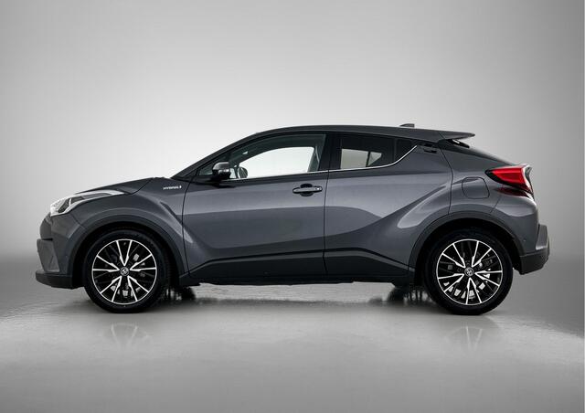 Toyota C-HR 1.8 Hybrid Executive | Trekhaak | Leder | Stoelverwarming | Navigatie | JBL | Dealer Onderhouden |