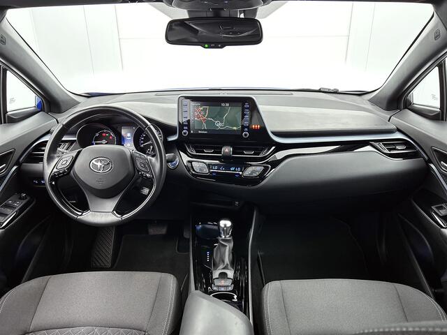 Toyota C-HR 1.8 Hybrid Adventure | Bi-Tone | Carplay | ACC + Lane Assist | Camera