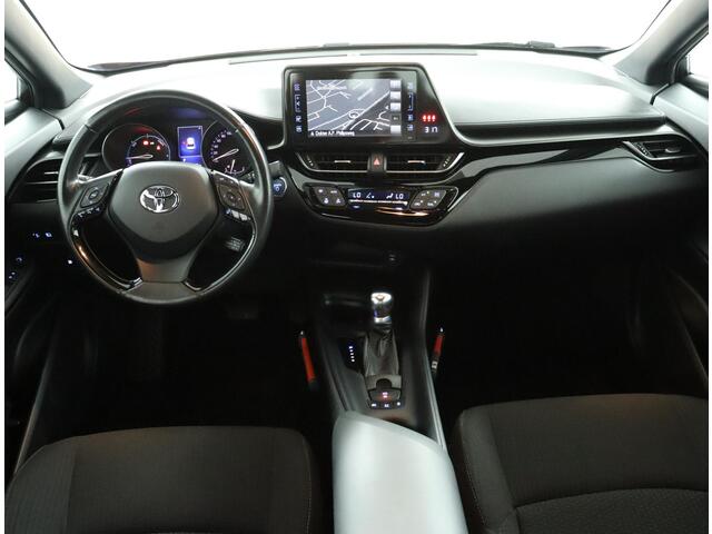 Toyota C-HR 1.8 Hybrid Active | Navigatie | Trekhaak | Lichtmetalen velgen |