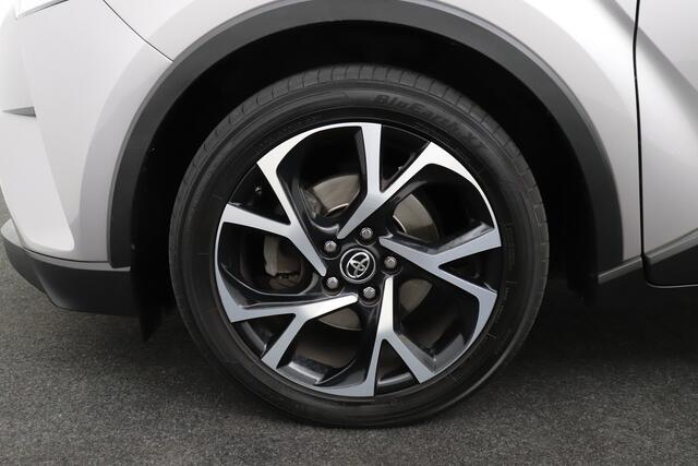 Toyota C-HR 1.2 Aut. Bi-Tone Camera Leder Stoelverw. Adapt. Cruise 18' LMV