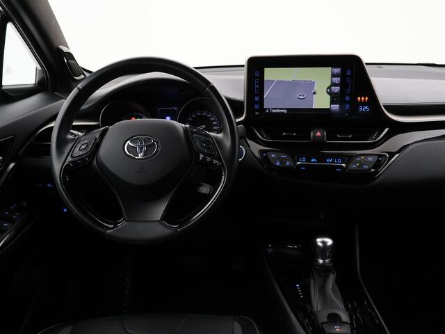 Toyota C-HR 1.8 HYBRID BLACK EDITION + LEDER | ADAPTIVE CRUISE JBL | CAMERA | NAVIGATIE | STOELVERWARMING