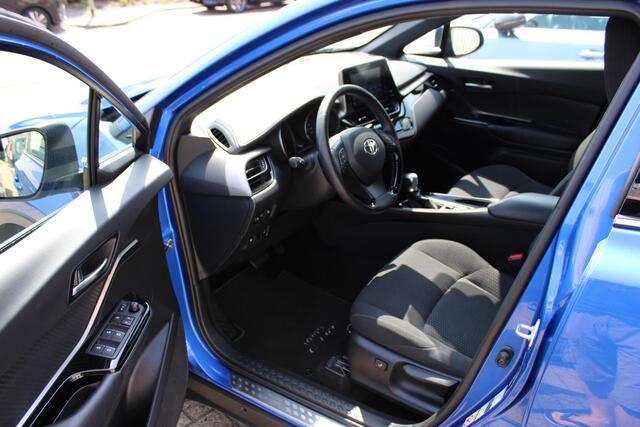 Toyota C-HR 1.8 Hybrid Style