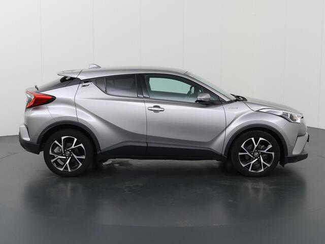 Toyota C-HR 1.8 Hybrid Executive | Lederen Bekleding | Stoelverwarming | Navigatie | Climate Control |