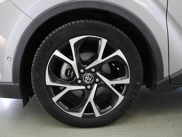 Toyota C-HR 1.8 Hybrid Executive | Lederen Bekleding | Stoelverwarming | Navigatie | Climate Control |