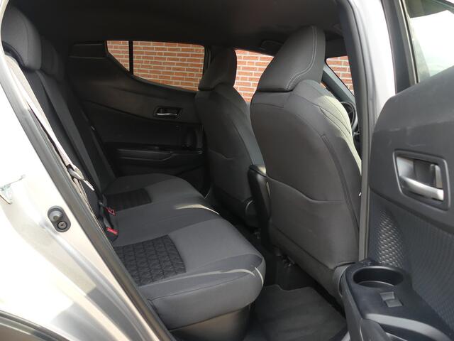 Toyota C-HR 1.8 Hybrid Business Plus / Trekhaak