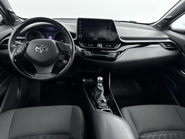 Toyota C-HR 1.8 Hybrid Bi-Tone | NL-Auto | 18" Lichtmetalen velgen | Stoelverwarming | Navigatie | Apple Carplay -/ Android Auto |