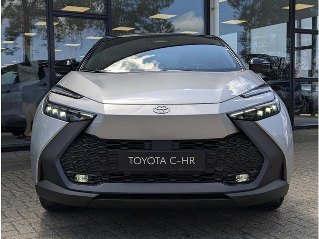 Toyota C-HR 1.8 Hybrid 140 Team D | Bi-tone | Stoel- stuurverwarming | Elek. achterklep | Camera | PDC V+A