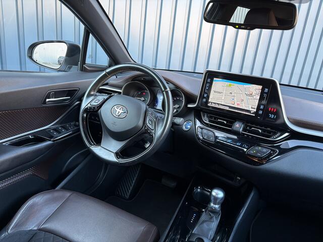 Toyota C-HR 1.8 Hybrid Executive | Dodehoek sensoren | Camera | PDC V&A | Prijs Rijklaar!!