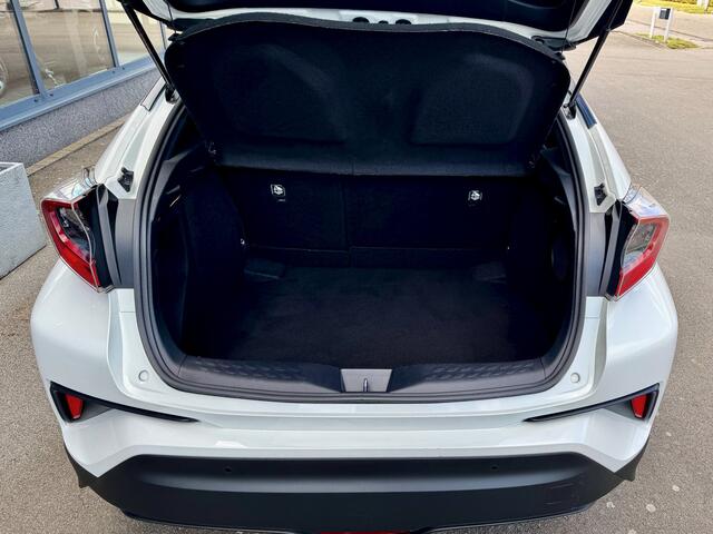 Toyota C-HR 1.8 Hybrid Bi-Tone NAVI ECC CRUISE