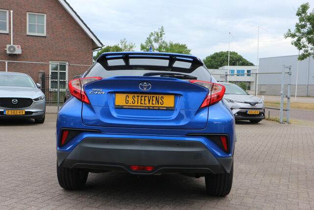 Toyota C-HR 1.2 Dynamic Afneembare trekhaak