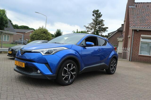 Toyota C-HR 1.2 Dynamic Afneembare trekhaak