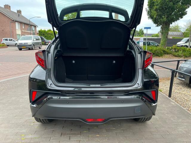 Toyota C-HR 1.8 HYBRID DYNAMIC / ADAP. CRUISE CTR. / ECC / KEYLESS / DAB / NAVI / PDC