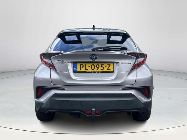Toyota C-HR 1.8 Hybrid Bi-Tone Plus | Trekhaak | Lederen bekleding | JBL audio | LED koplampen |