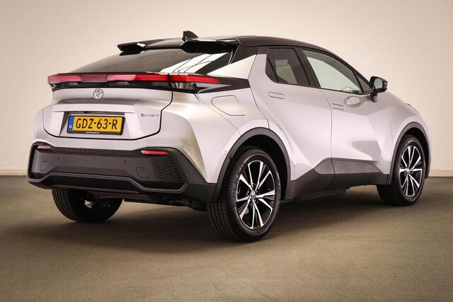 Toyota C-HR 2.0 Plug-in Hybrid 220 First Edition | LED | DAB | 360 CAMERA