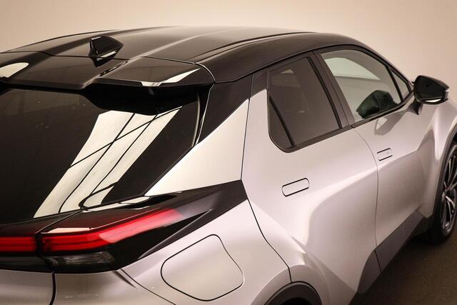Toyota C-HR 2.0 Plug-in Hybrid 220 First Edition | LED | DAB | 360 CAMERA