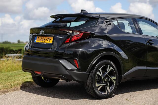 Toyota C-HR 1.8 Hybrid Dynamic ? Dodehoek ? LED ? Camera