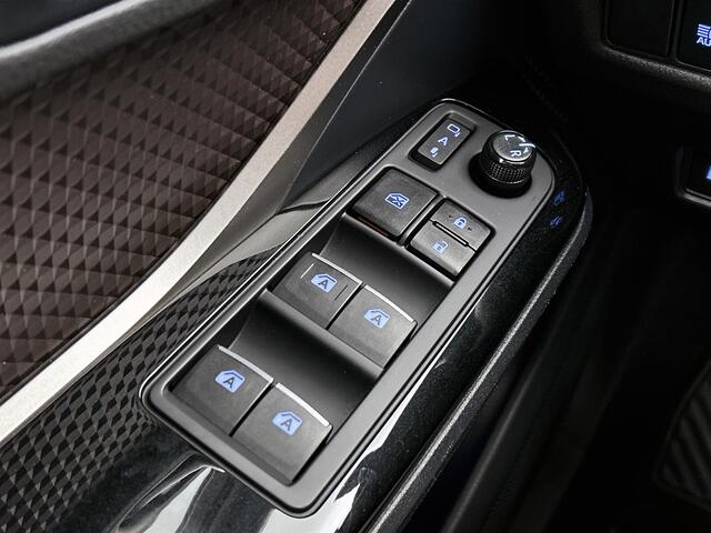 Toyota C-HR 1.8 Hybrid Executive | 1e Eigenaar | JBL | Trekhaak | Leder | Navigatie | JBL | Blindspot |