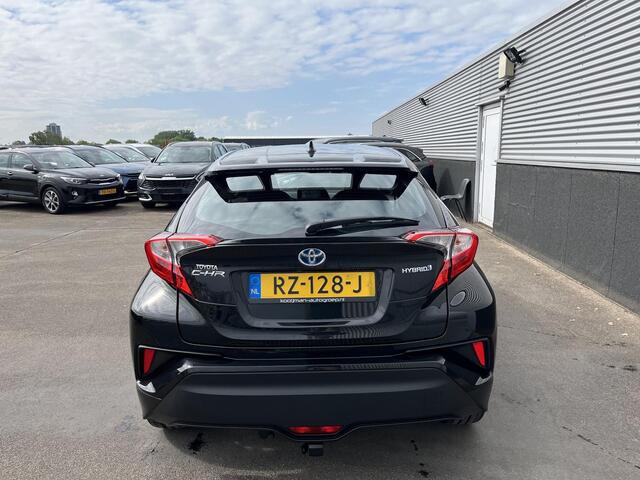 Toyota C-HR 1.8 Hybrid Dynamic Navigatie, Trekhaak, LM velgen, Adaptieve cruise control, Achteruitrijcamera, Smart Key