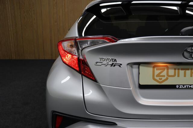 Toyota C-HR 1.2 Dynamic | Adaptive-cruise | Camera | Navigatie | Clima | Keyless | Stoelverwarming