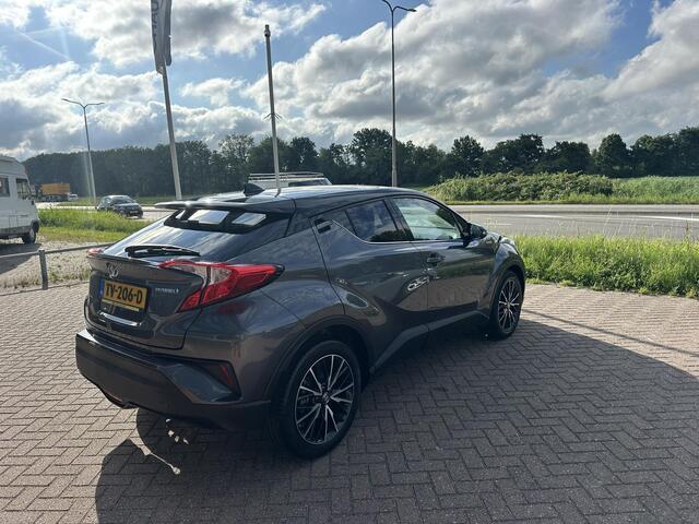 Toyota C-HR 1.8 Hybrid Bi-Tone Dealeronderhouden, Nette auto