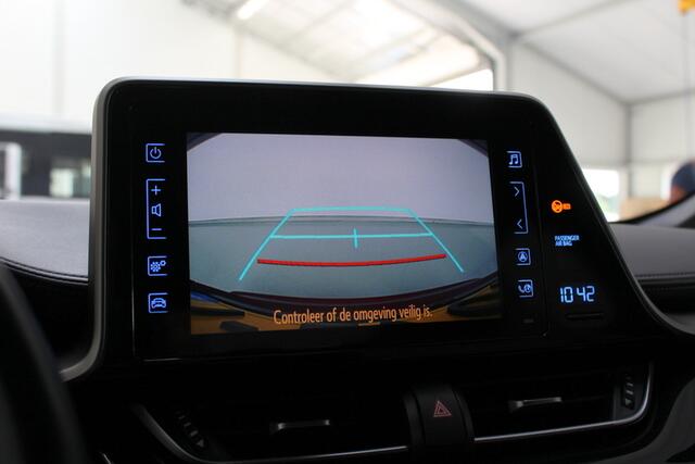 Toyota C-HR 1.8 Hybrid Bi-Tone 98pk, STOELVERWARMING | AIRCO | LEER | CAMERA | CRUISE