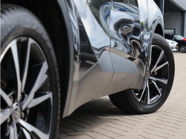Toyota C-HR 1.8 Hybrid 140 Dynamic I Navi I Keyless I Dodehoekdetectie