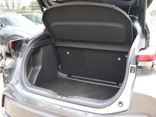 Toyota C-HR 1.8 Hybrid 140 Dynamic I Navi I Keyless I Dodehoekdetectie