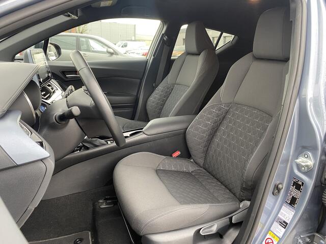 Toyota C-HR 1.8 Hybrid Business Plus Afn Trekhaak Clima Cruise PDC Blind spot
